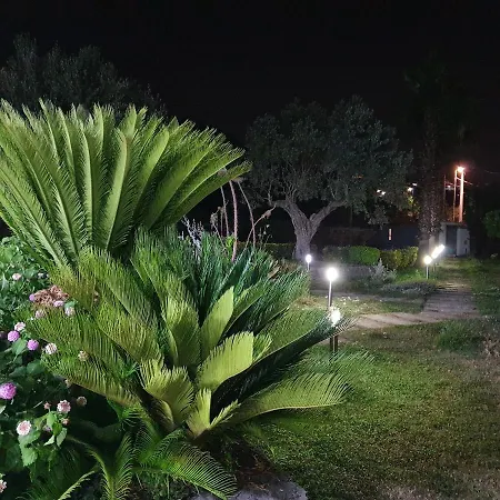 Bed & Breakfast Stone Garden *