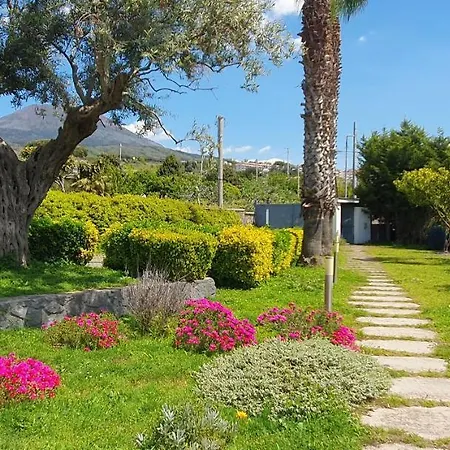 Bed & Breakfast Stone Garden *