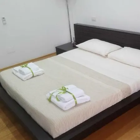 Stone Garden فندق مبيت وإفطار